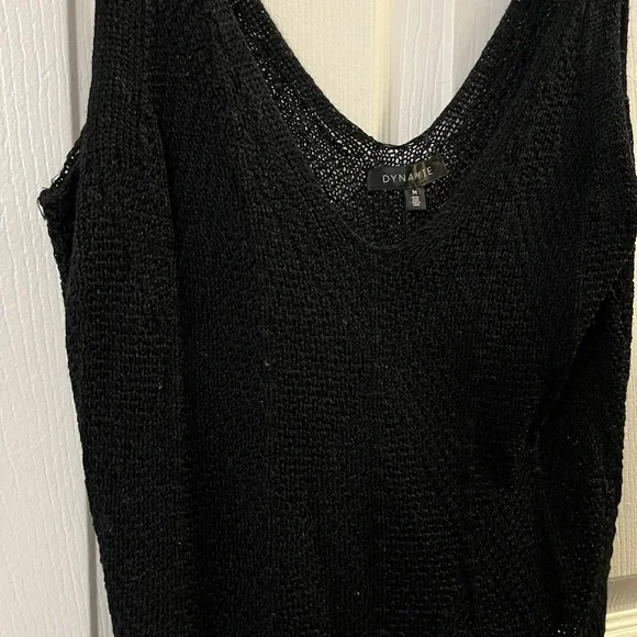 Dynamite black knit cropped tank top - Picture 3 of 3